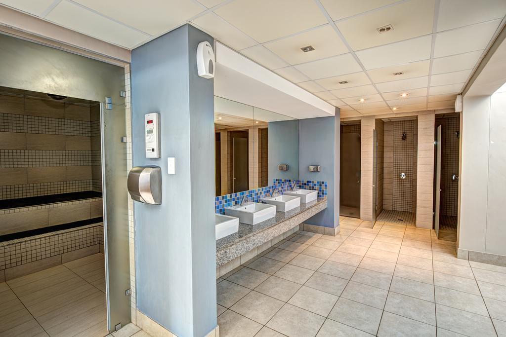 Royal Marang Hotel Phokeng Eksteriør billede A public restroom in the United Kingdom