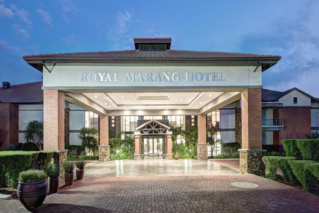 Royal Marang Hotel Phokeng Eksteriør billede Royal Marang Hotel
